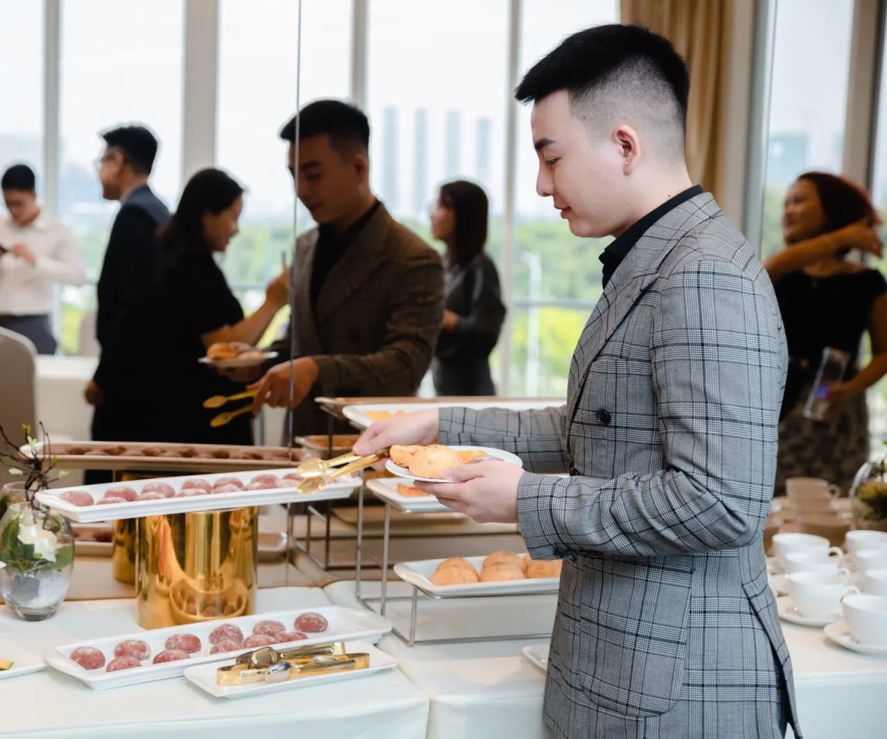 上海企业年会餐饮服务全流程解析:从方案定制到现场执行正文配图 1
